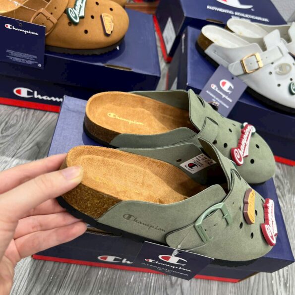 Dép Champion Clogs Đủ Màu Chuẩn Auth 99% – Thiết Kế Mule Thời Trang, Êm Chân, Tặng Kèm Charm