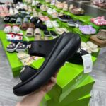 Dép Crocs Crush Sandal Hai Quai Đế Cao 6CM Đen – Bản VIP Chuẩn Auth 6