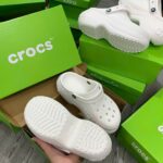 [Ảnh Thật] Dép Clog Unisex Crocs Bella Trắng – Bản VIP Chuẩn Auth 99%, Tặng Charms 4